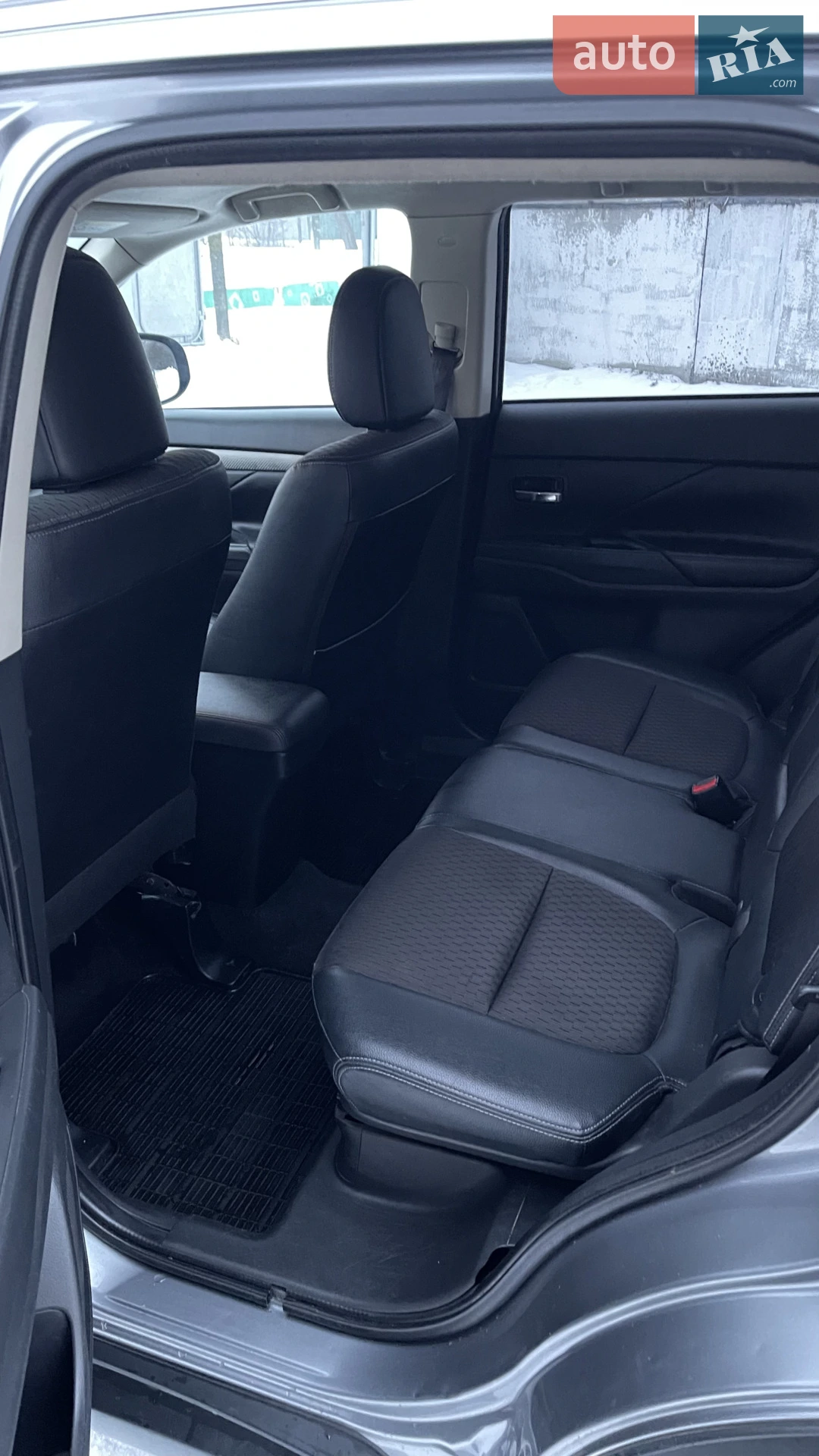 2014 Mitsubishi Outlander - мініатюра 6