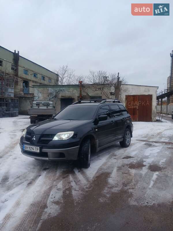 Внедорожник / Кроссовер Mitsubishi Outlander 2007 в Одессе фото 9 Внедорожник / Кроссовер Mitsubishi Outlander 2007 в Одессе