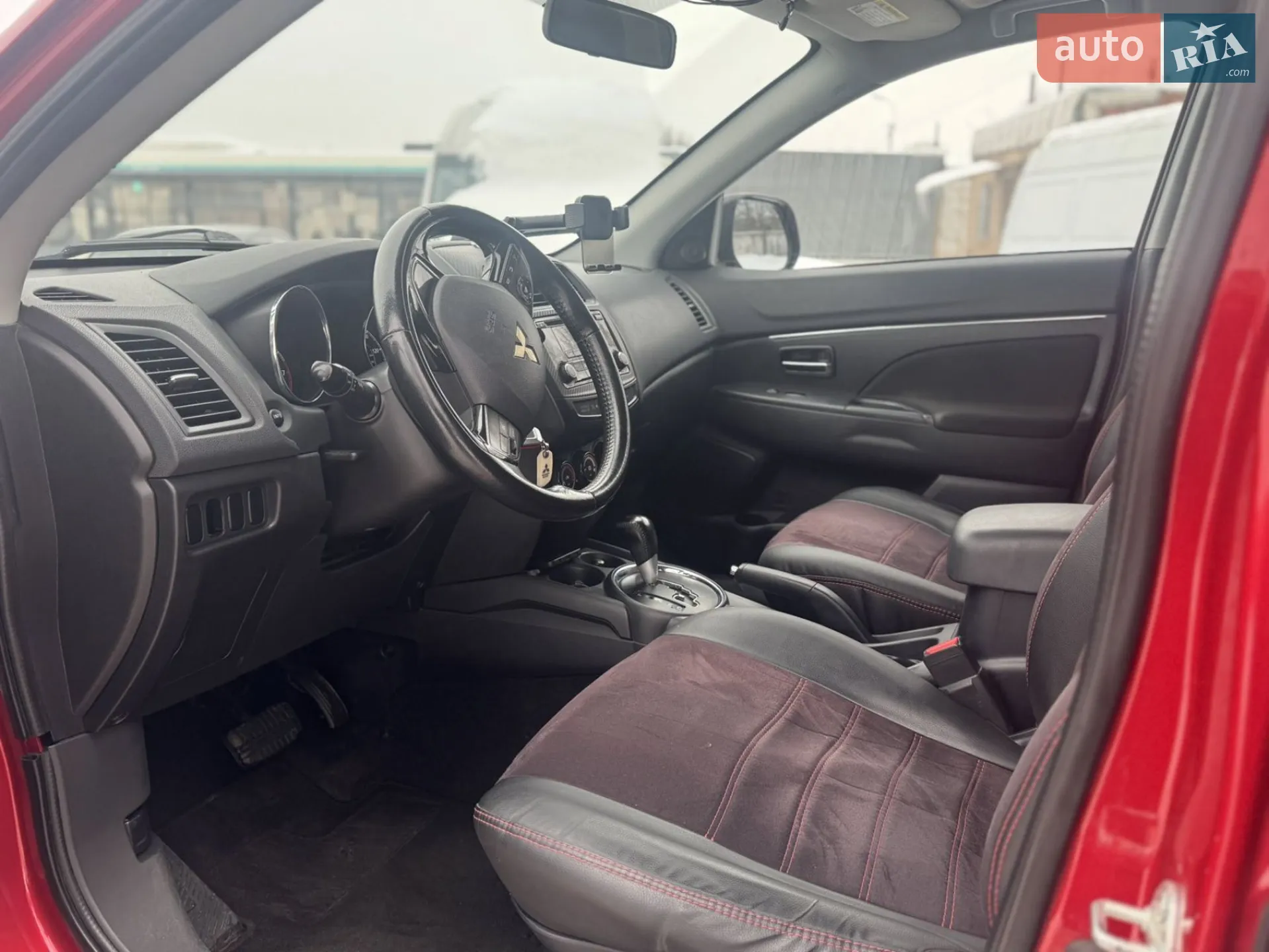 2016 Mitsubishi Outlander - мініатюра 6