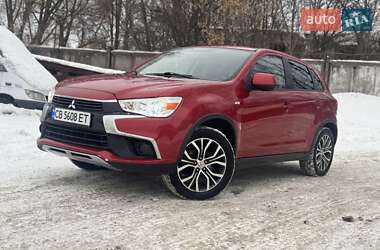 Позашляховик / Кросовер Mitsubishi Outlander 2016 в Чернігові