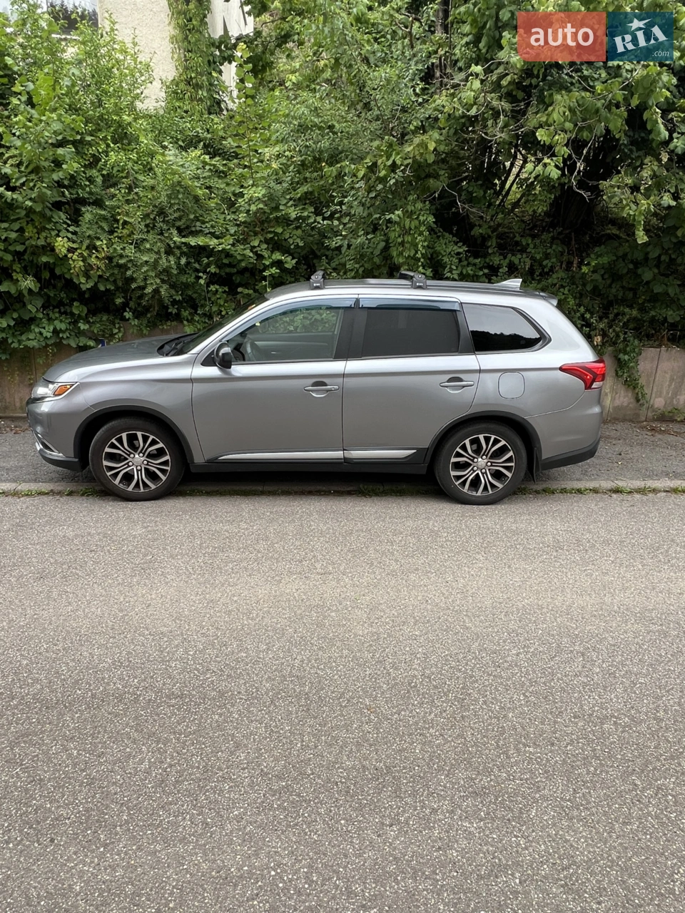 2018 Mitsubishi Outlander - мініатюра 56
