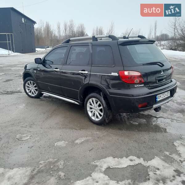 Внедорожник / Кроссовер Mitsubishi Outlander 2007 в Бердичеве