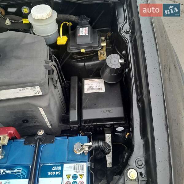 Внедорожник / Кроссовер Mitsubishi Outlander 2007 в Бердичеве