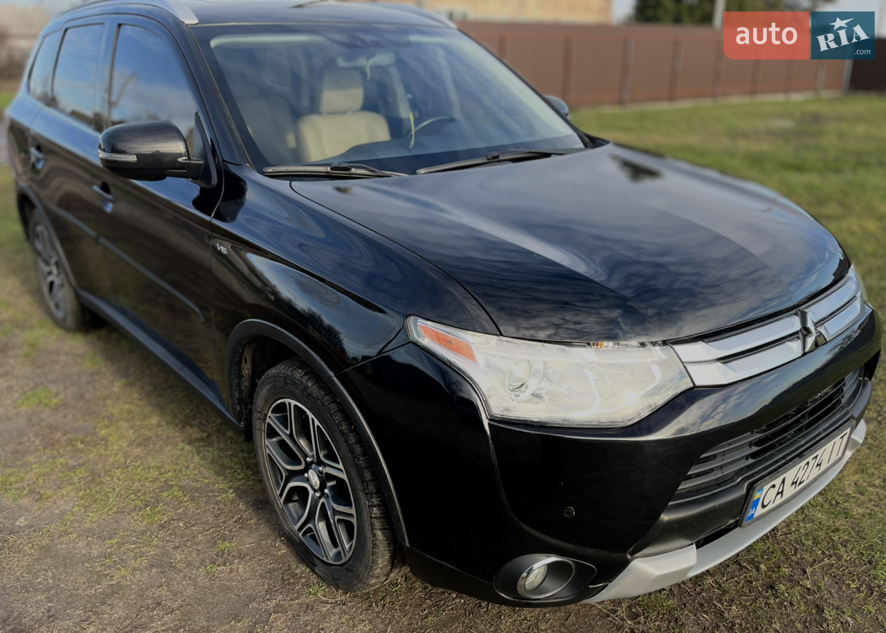 2014 Mitsubishi Outlander - мініатюра 22