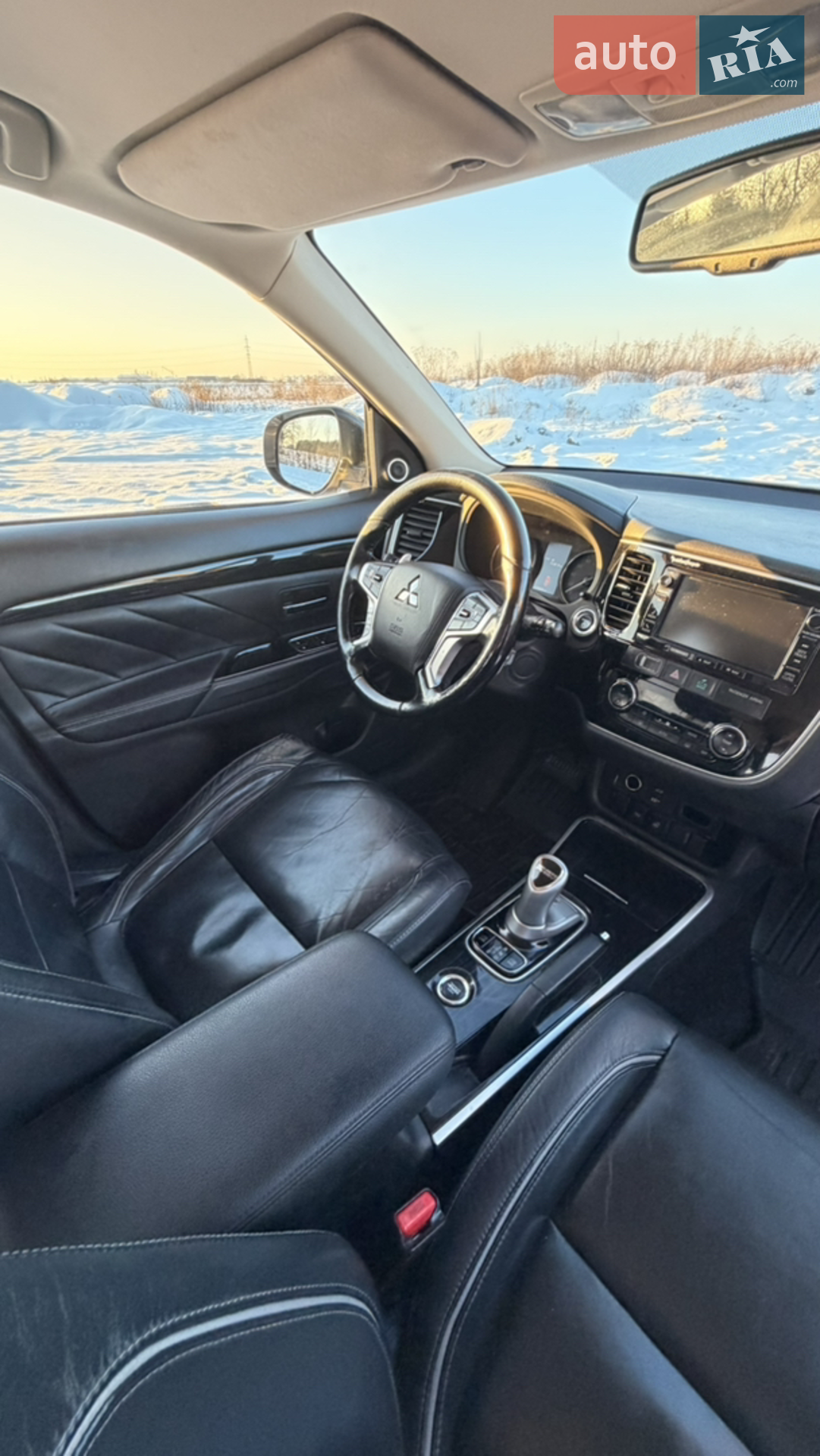 2015 Mitsubishi Outlander - мініатюра 25