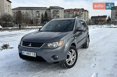 Внедорожник / Кроссовер Mitsubishi Outlander 2008 в Коломые