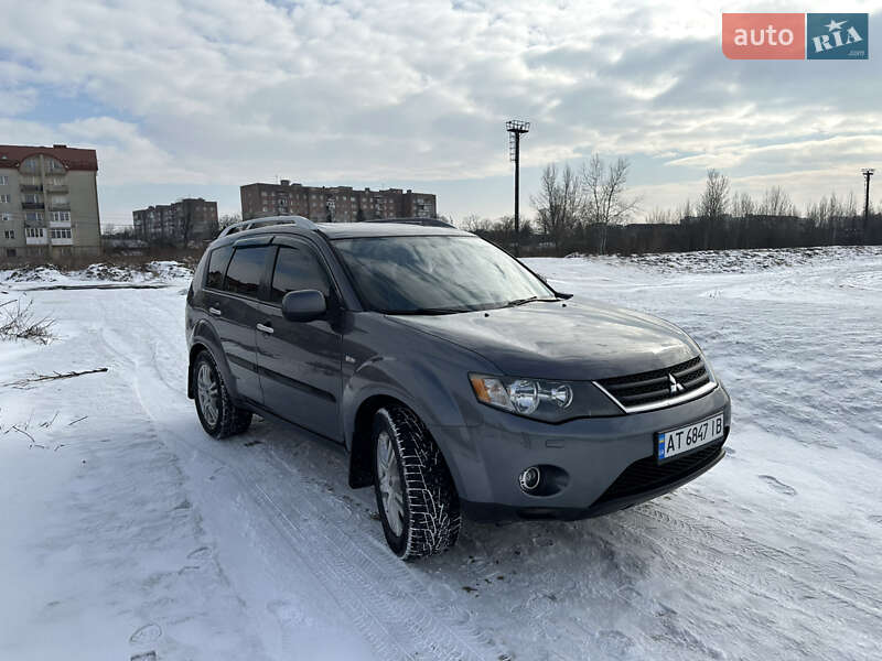 Внедорожник / Кроссовер Mitsubishi Outlander 2008 в Коломые фото 3 Внедорожник / Кроссовер Mitsubishi Outlander 2008 в Коломые