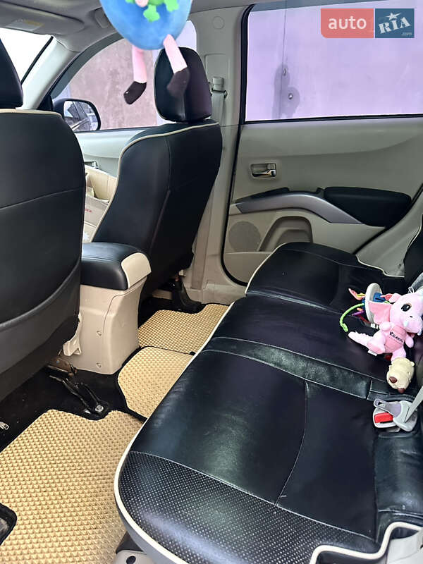 Внедорожник / Кроссовер Mitsubishi Outlander 2008 в Коломые фото 16 Внедорожник / Кроссовер Mitsubishi Outlander 2008 в Коломые
