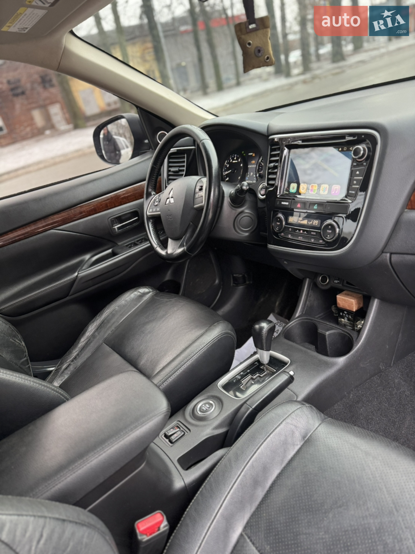 2013 Mitsubishi Outlander - мініатюра 2