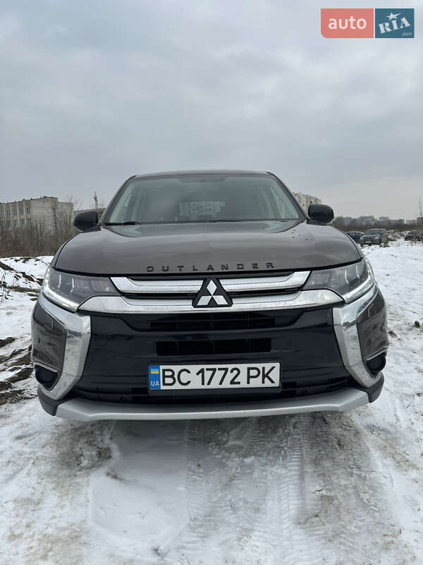 Mitsubishi Outlander 2017