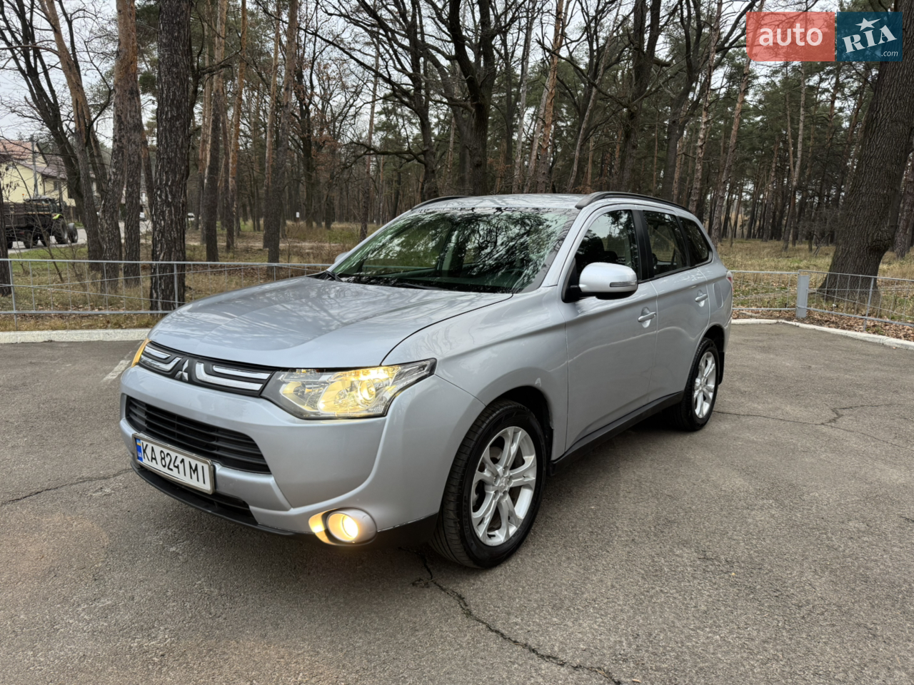 2013 Mitsubishi Outlander - мініатюра 13