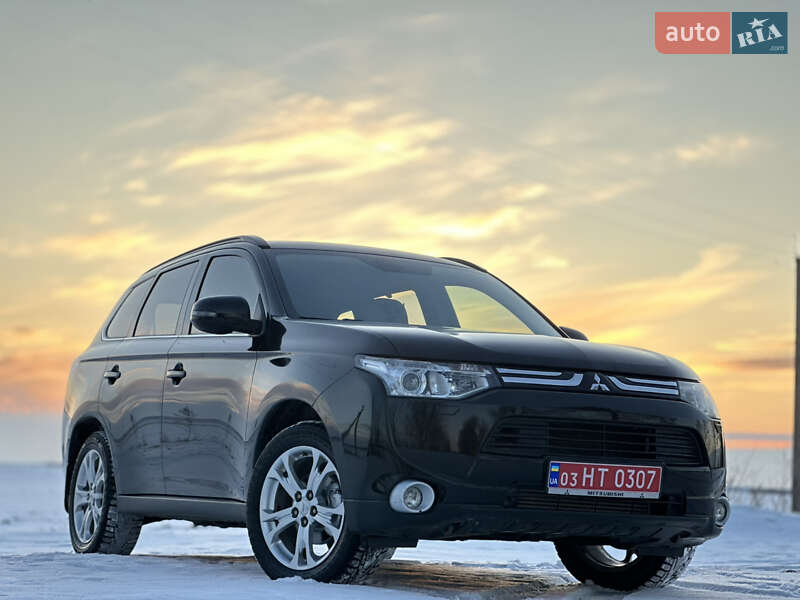 Mitsubishi Outlander 2013