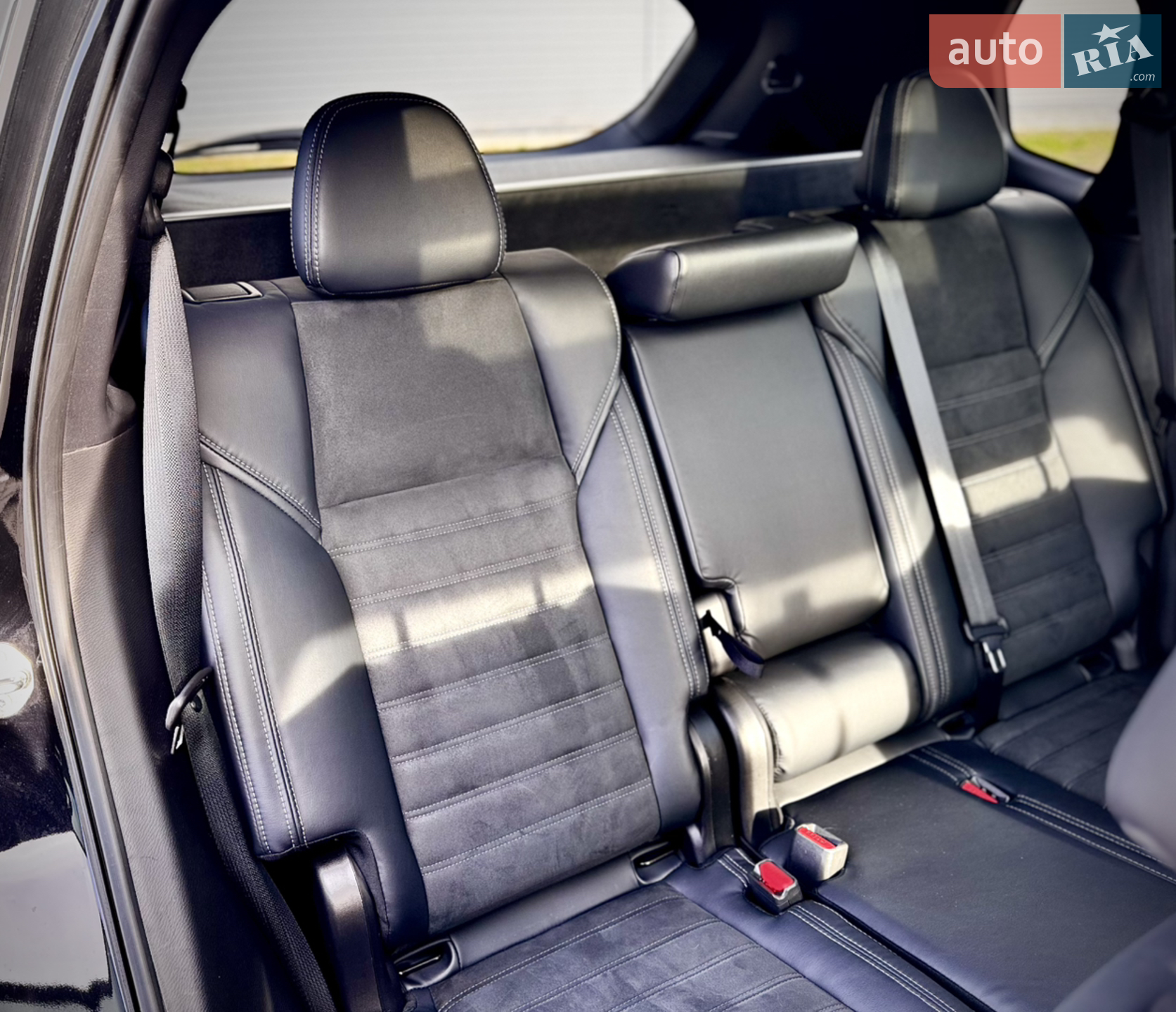 2021 Mitsubishi Outlander - мініатюра 14