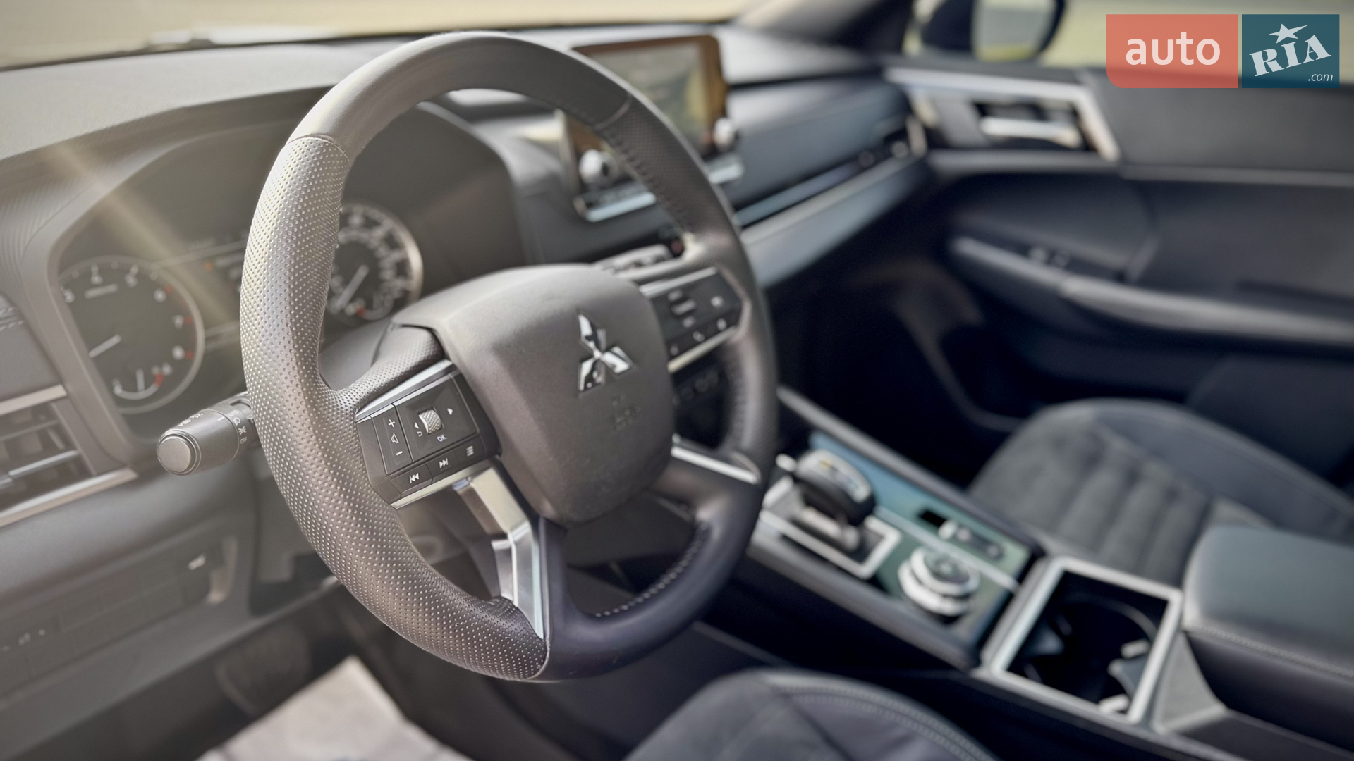 2021 Mitsubishi Outlander - мініатюра 17