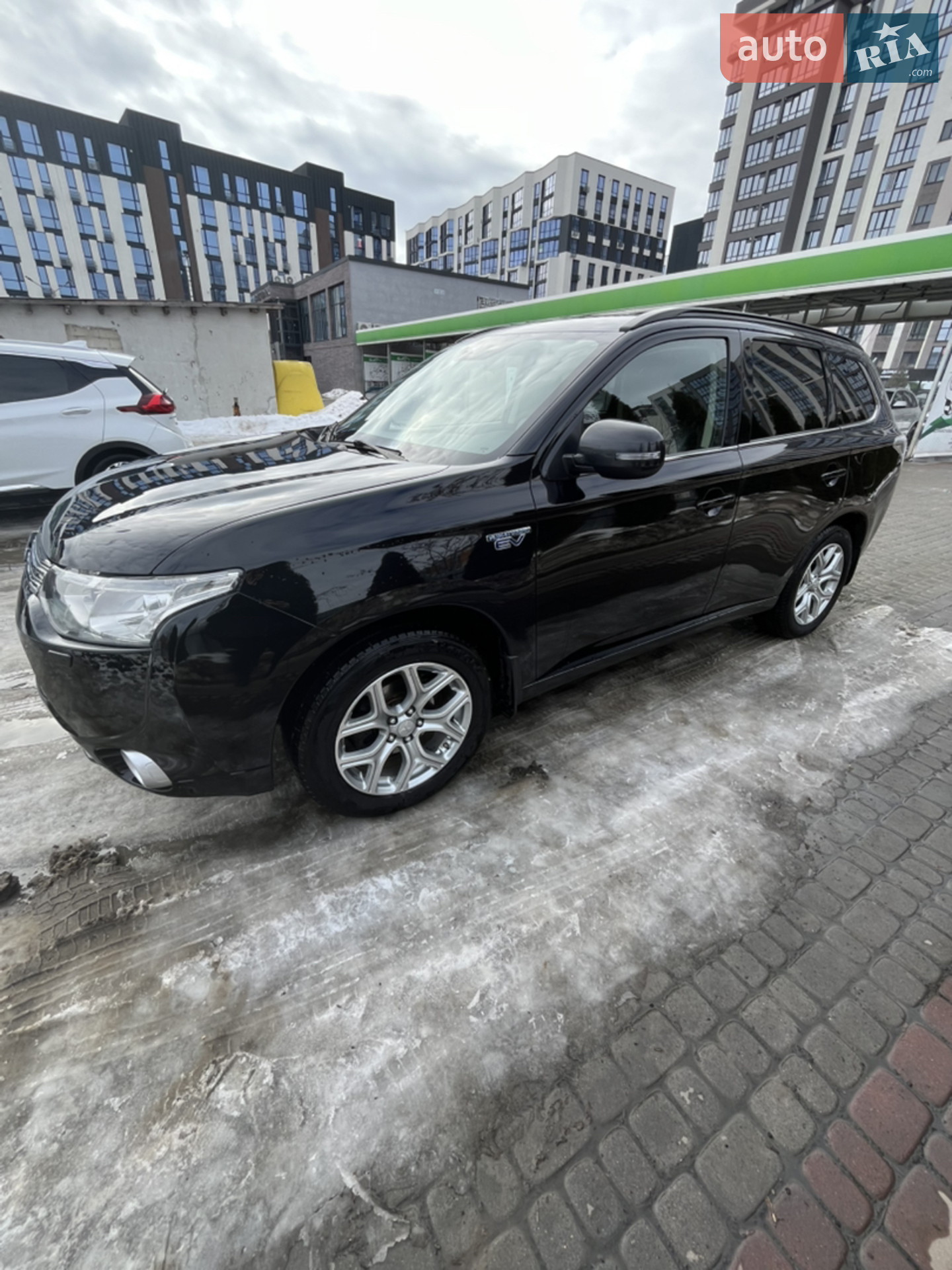 2014 Mitsubishi Outlander - мініатюра 7
