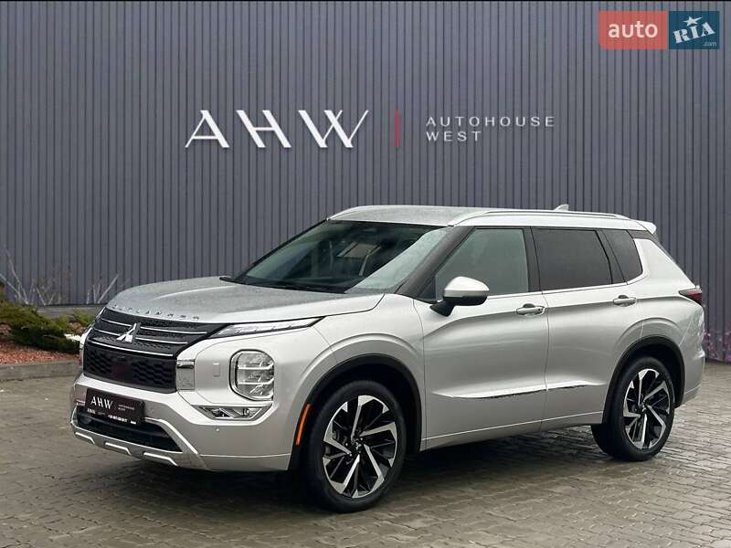 Mitsubishi Outlander 2021