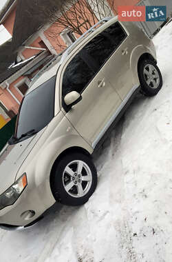 Позашляховик / Кросовер Mitsubishi Outlander 2007 в Бару