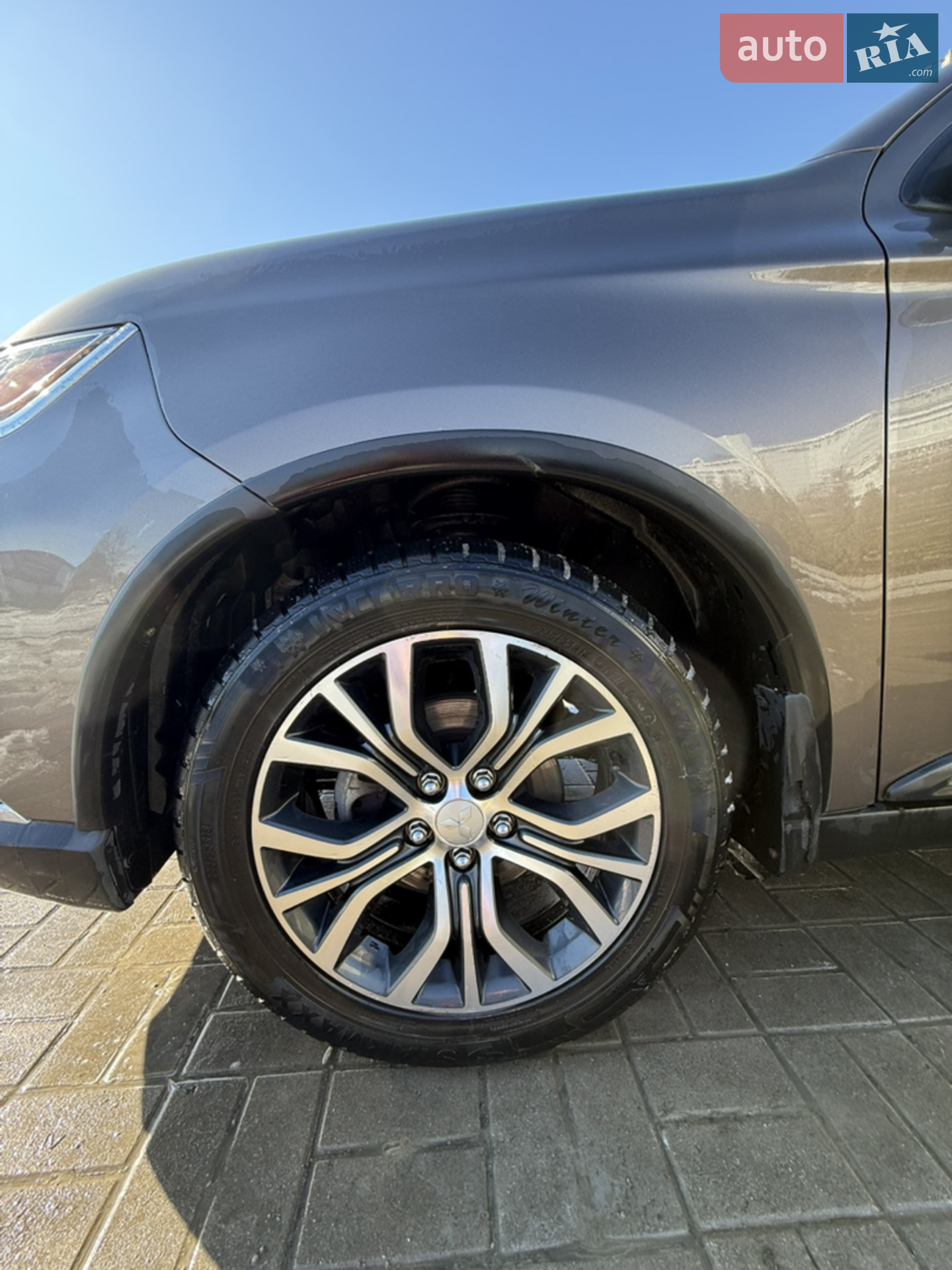2017 Mitsubishi Outlander - мініатюра 17