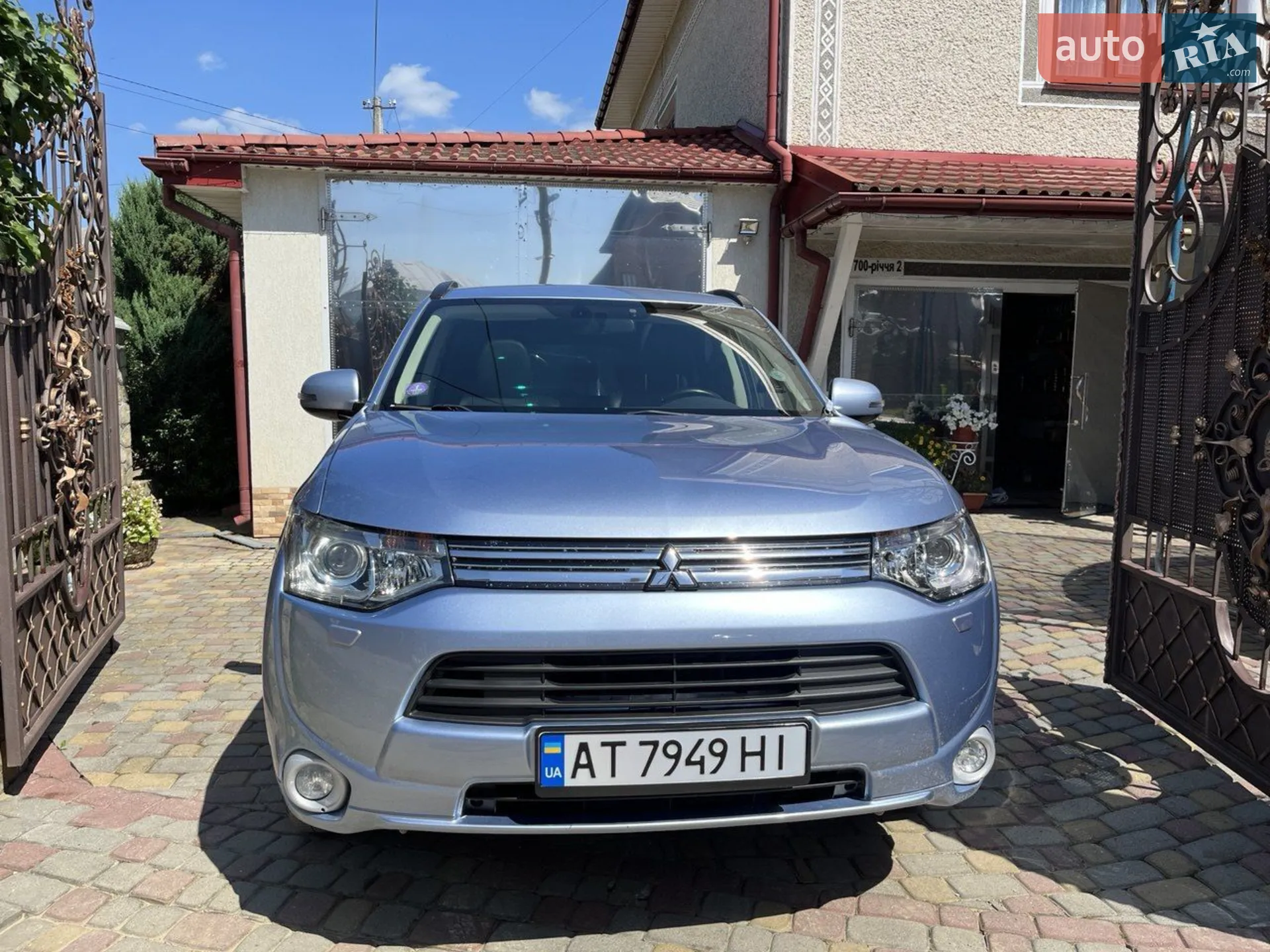 2013 Mitsubishi Outlander - мініатюра 10