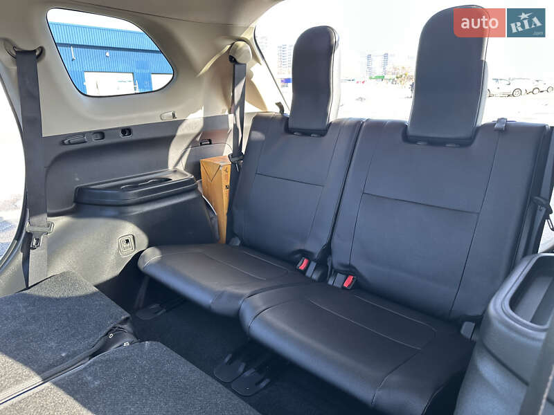 Внедорожник / Кроссовер Mitsubishi Outlander 2018 в Киеве