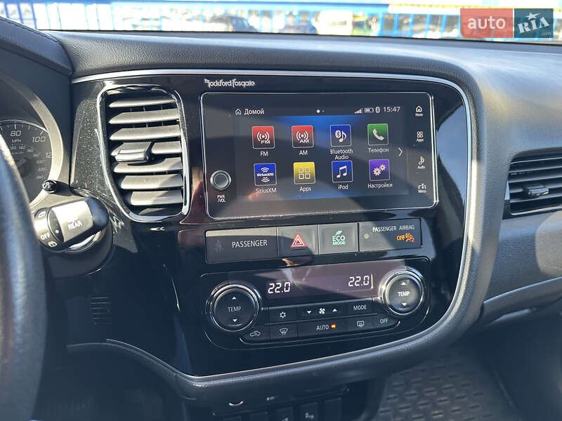 Внедорожник / Кроссовер Mitsubishi Outlander 2018 в Киеве