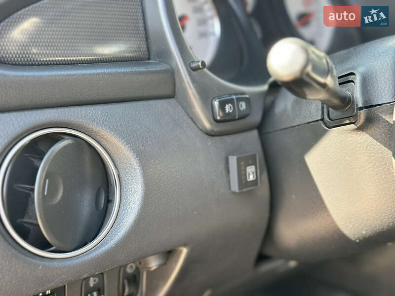 Внедорожник / Кроссовер Mitsubishi Outlander 2007 в Николаеве