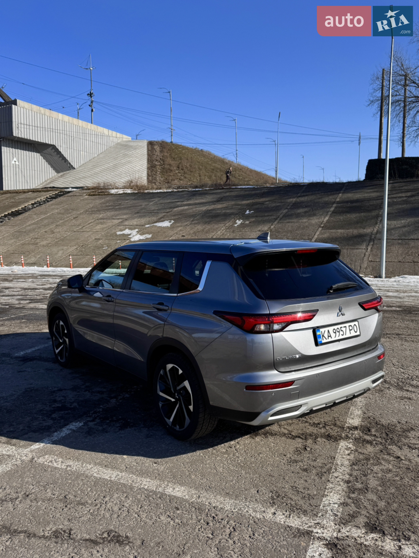 2021 Mitsubishi Outlander - мініатюра 5