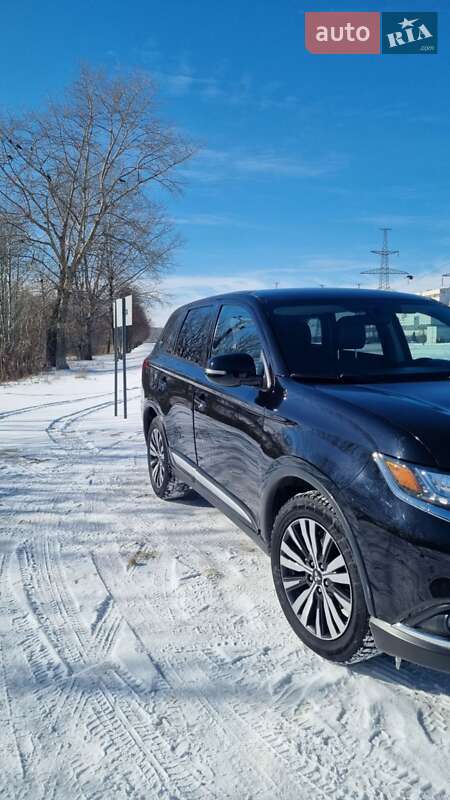 Внедорожник / Кроссовер Mitsubishi Outlander 2019 в Харькове фото 8 Внедорожник / Кроссовер Mitsubishi Outlander 2019 в Харькове