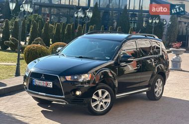 Позашляховик / Кросовер Mitsubishi Outlander 2010 в Стрию