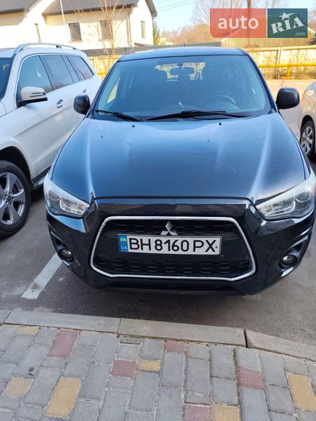 Mitsubishi Outlander 2015