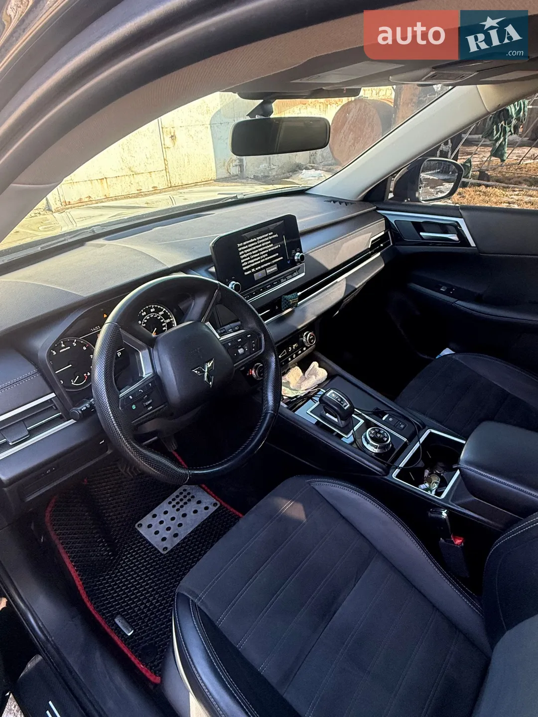 2023 Mitsubishi Outlander - мініатюра 9