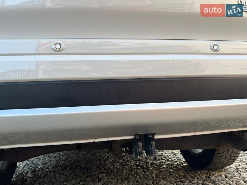 Внедорожник / Кроссовер Mitsubishi Outlander 2016 в Коломые