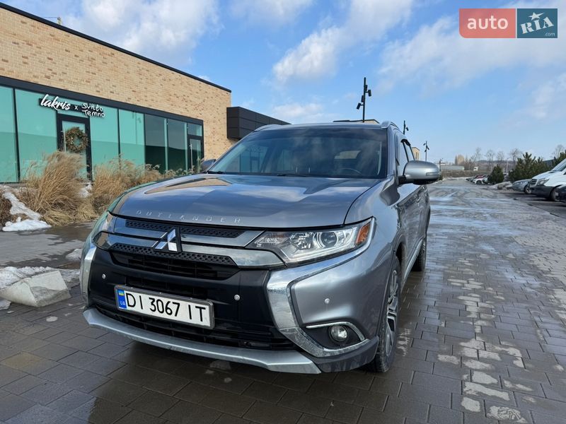 Mitsubishi Outlander 2017