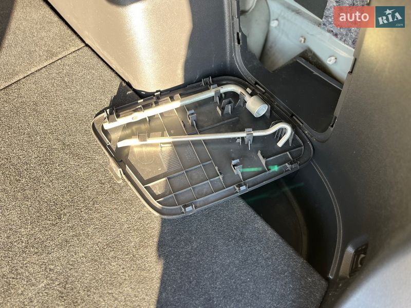 Внедорожник / Кроссовер Mitsubishi Outlander 2013 в Луцке