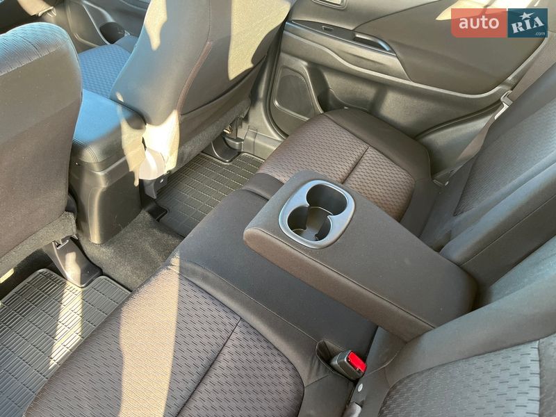 Внедорожник / Кроссовер Mitsubishi Outlander 2013 в Луцке