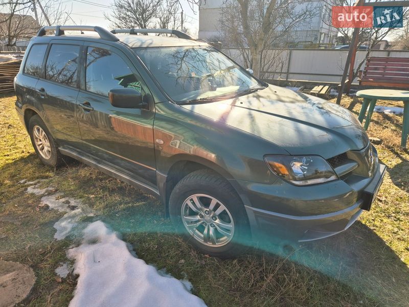 Mitsubishi Outlander 2003