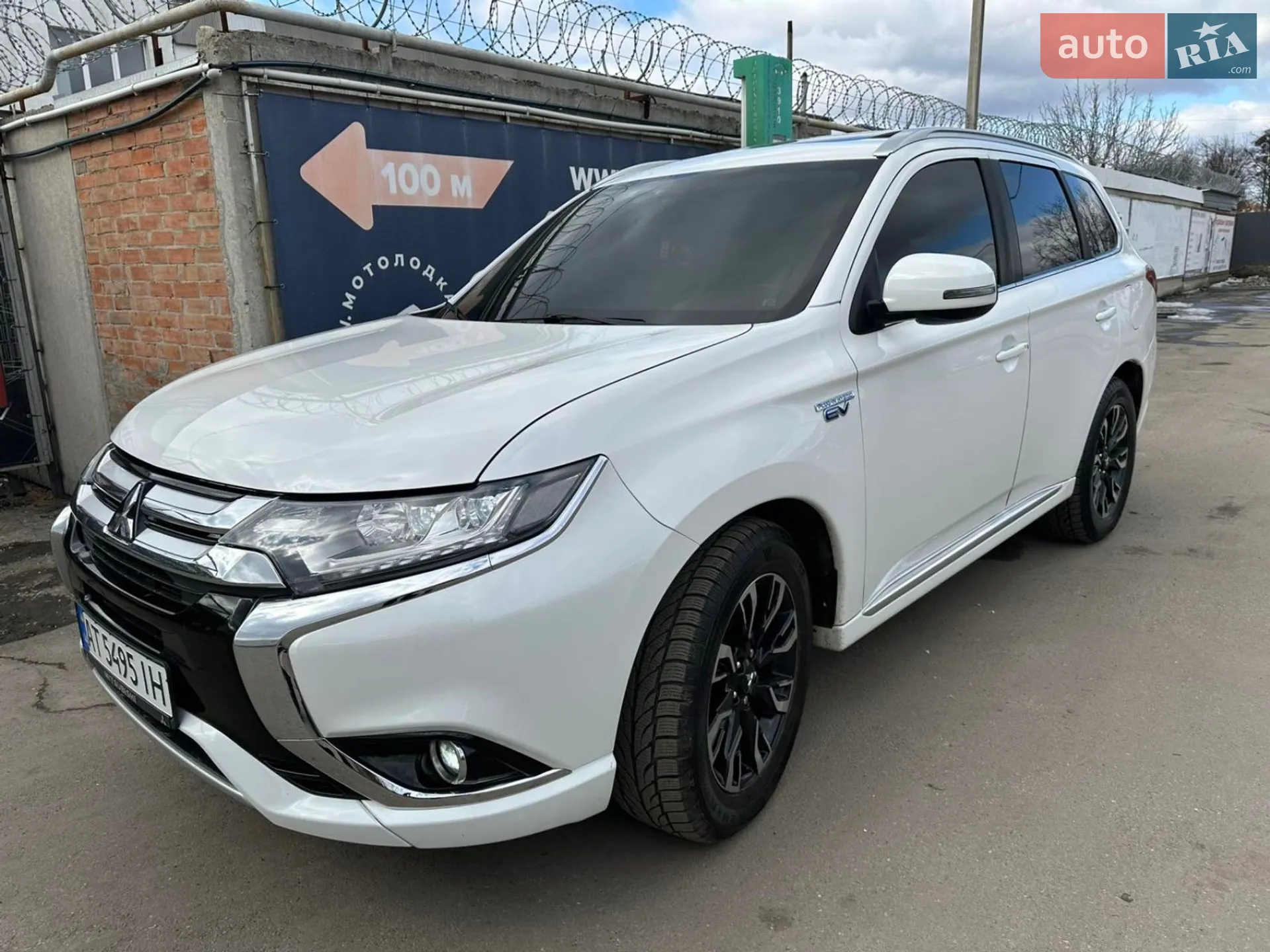 2017 Mitsubishi Outlander - мініатюра 25
