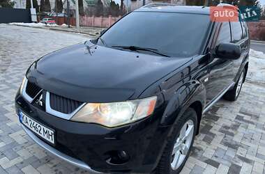 Внедорожник / Кроссовер Mitsubishi Outlander 2007 в Киеве