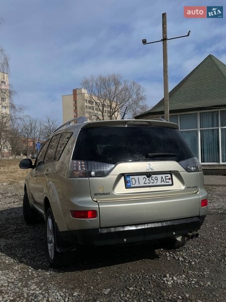 Внедорожник / Кроссовер Mitsubishi Outlander 2008 в Стрые