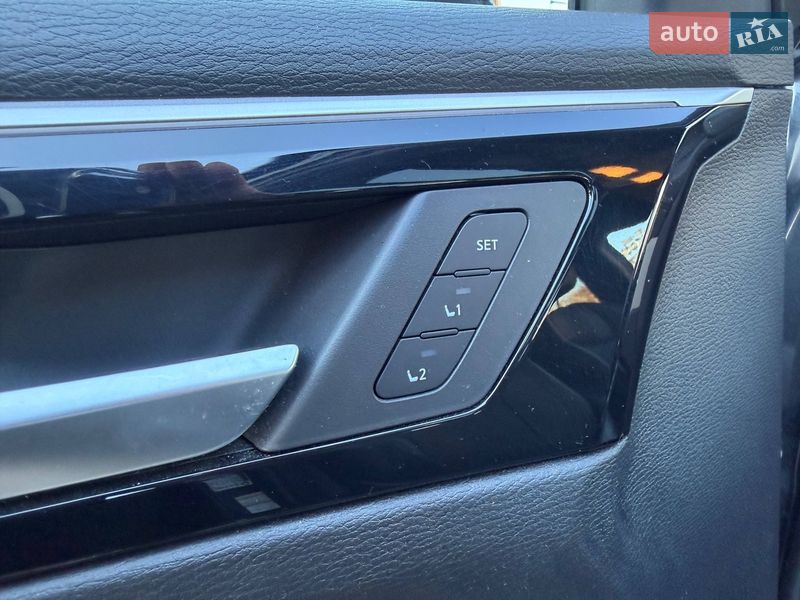 Внедорожник / Кроссовер Mitsubishi Outlander 2024 в Киеве