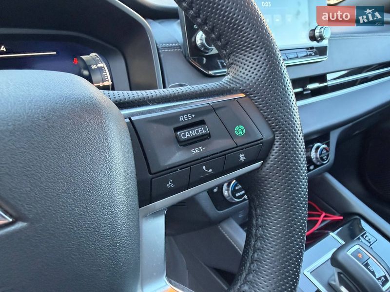 Внедорожник / Кроссовер Mitsubishi Outlander 2024 в Киеве