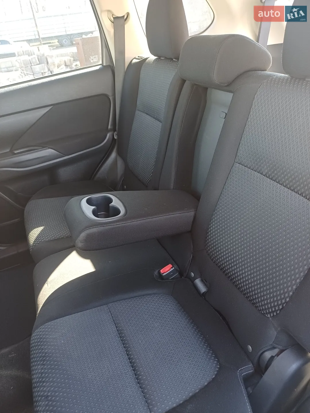 2018 Mitsubishi Outlander - мініатюра 9