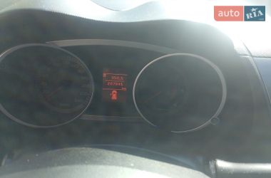Позашляховик / Кросовер Mitsubishi Outlander 2007 в Сарнах