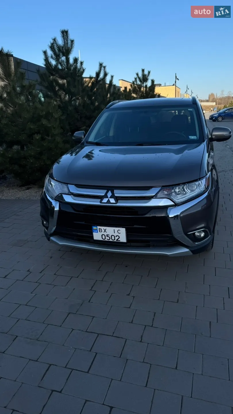 2016 Mitsubishi Outlander - мініатюра 25