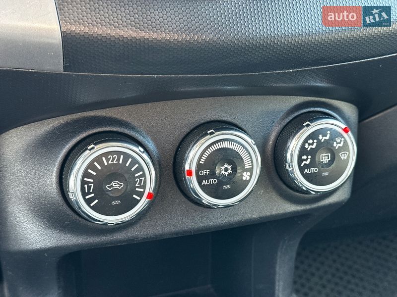 Внедорожник / Кроссовер Mitsubishi Outlander 2009 в Львове