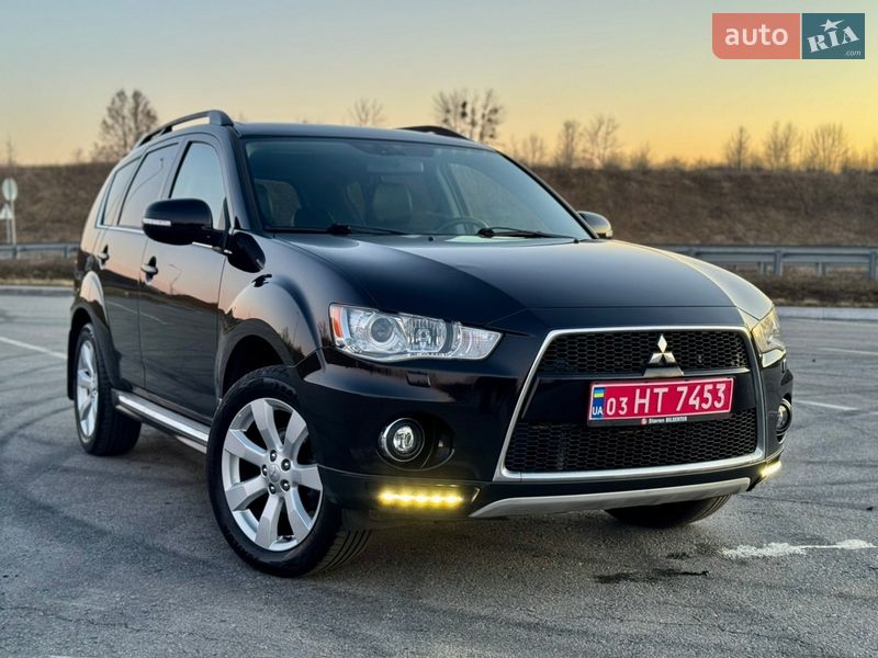 Внедорожник / Кроссовер Mitsubishi Outlander 2011 в Полтаве