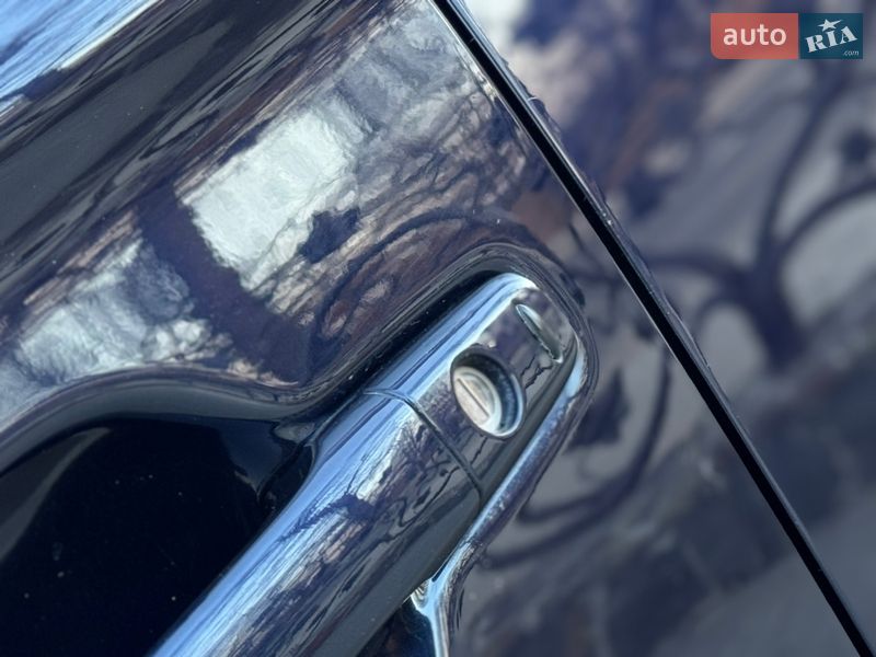 Позашляховик / Кросовер Mitsubishi Outlander 2013 в Дрогобичі