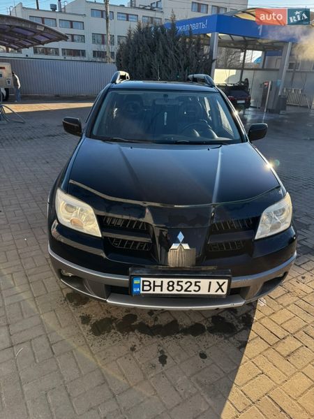 Mitsubishi Outlander 2005