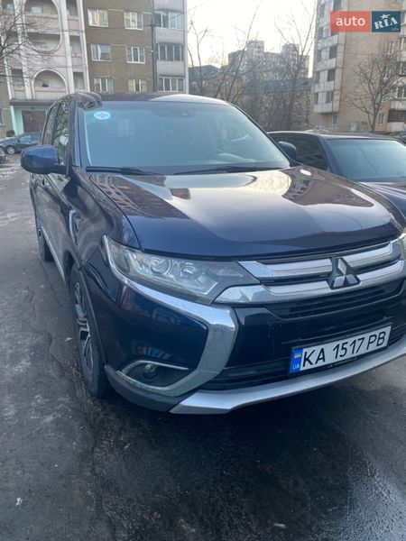 Mitsubishi Outlander 2016