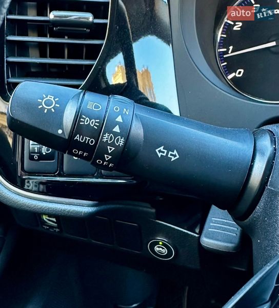 Внедорожник / Кроссовер Mitsubishi Outlander 2021 в Киеве